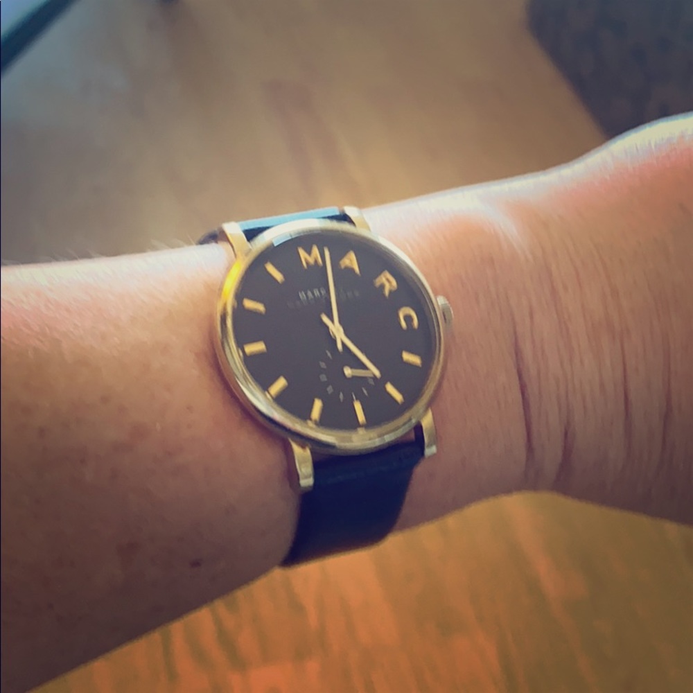 Marc Jacobs classic watch
